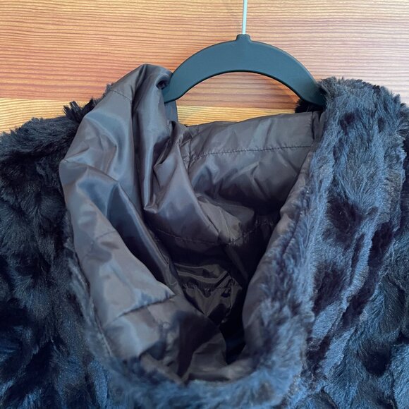 PRICED TO SELL - See Description for details -- Via Spiga Reversible Hooded Coat - Picture 9 of 16